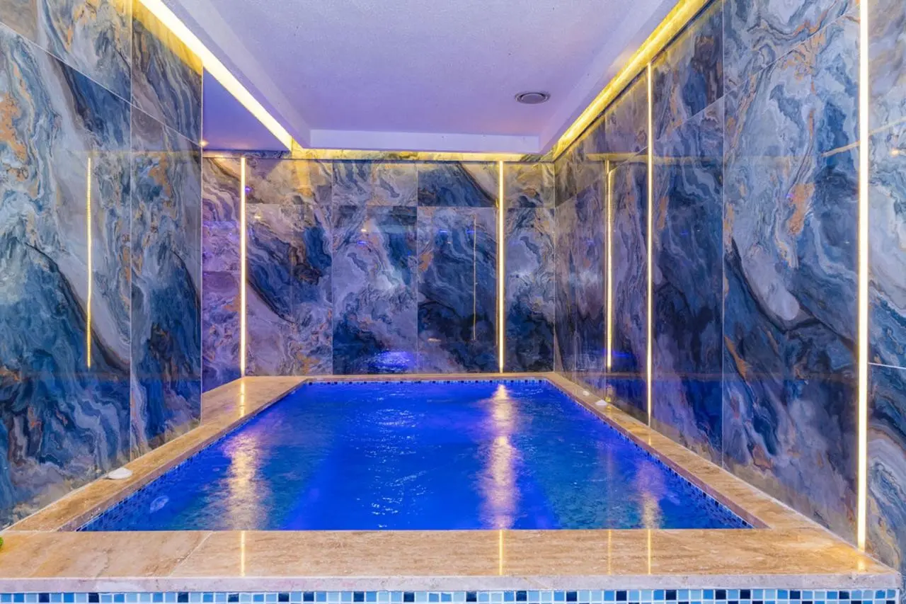 Bekdas Hotel Deluxe — BEKDAS HOTEL DELUXE