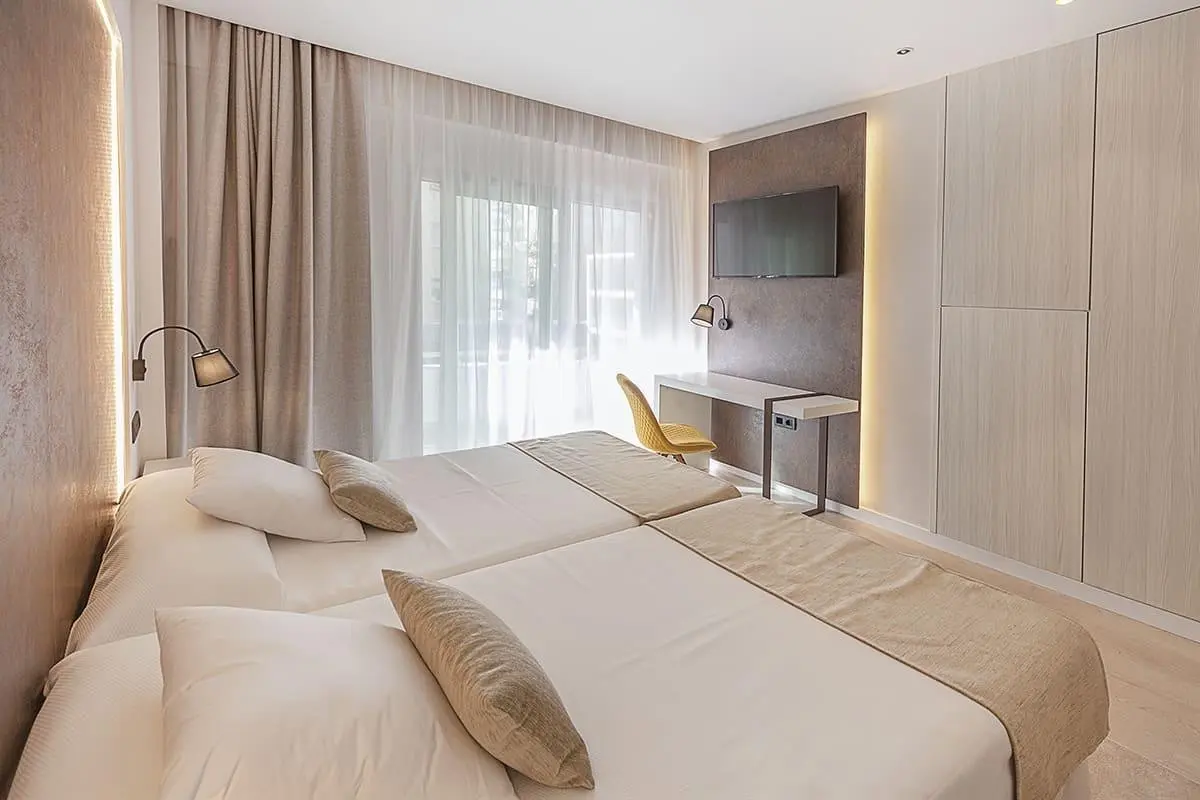 Benidorm Centre (Adults Only) — BENIDORM CENTRE (ADULTS ONLY)