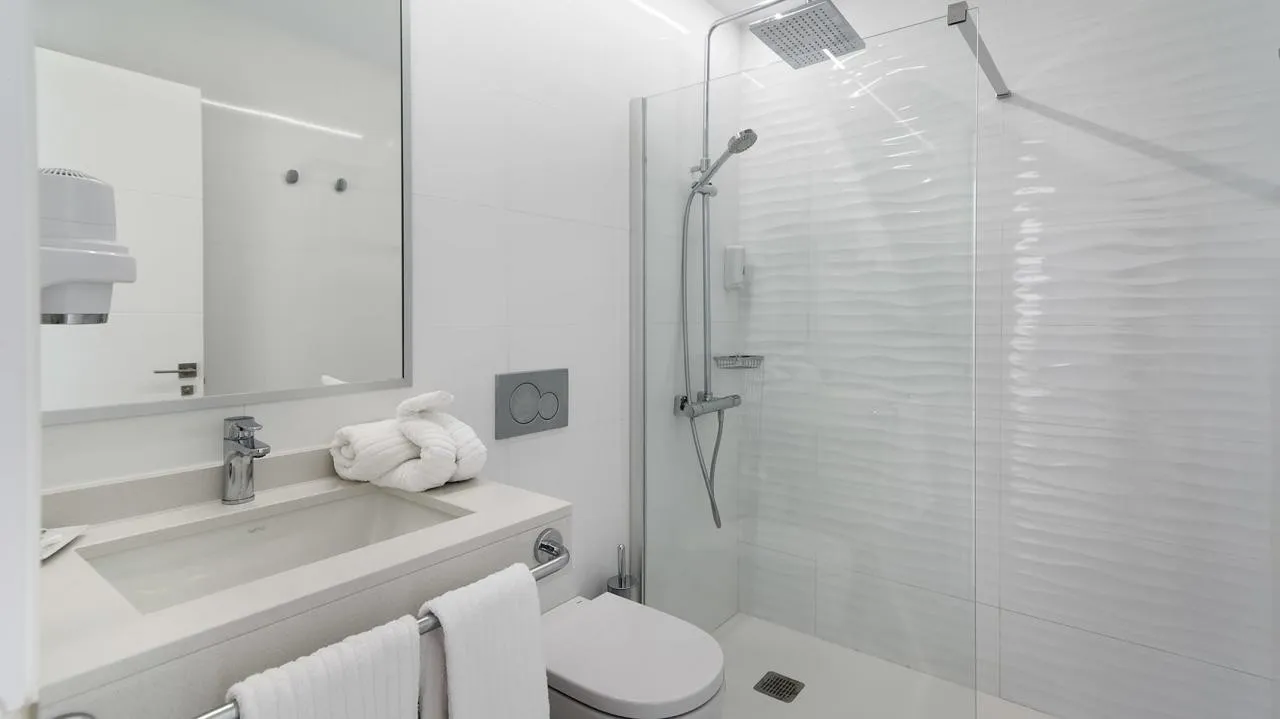 Bungalows Adonis — BUNGALOWS ADONIS