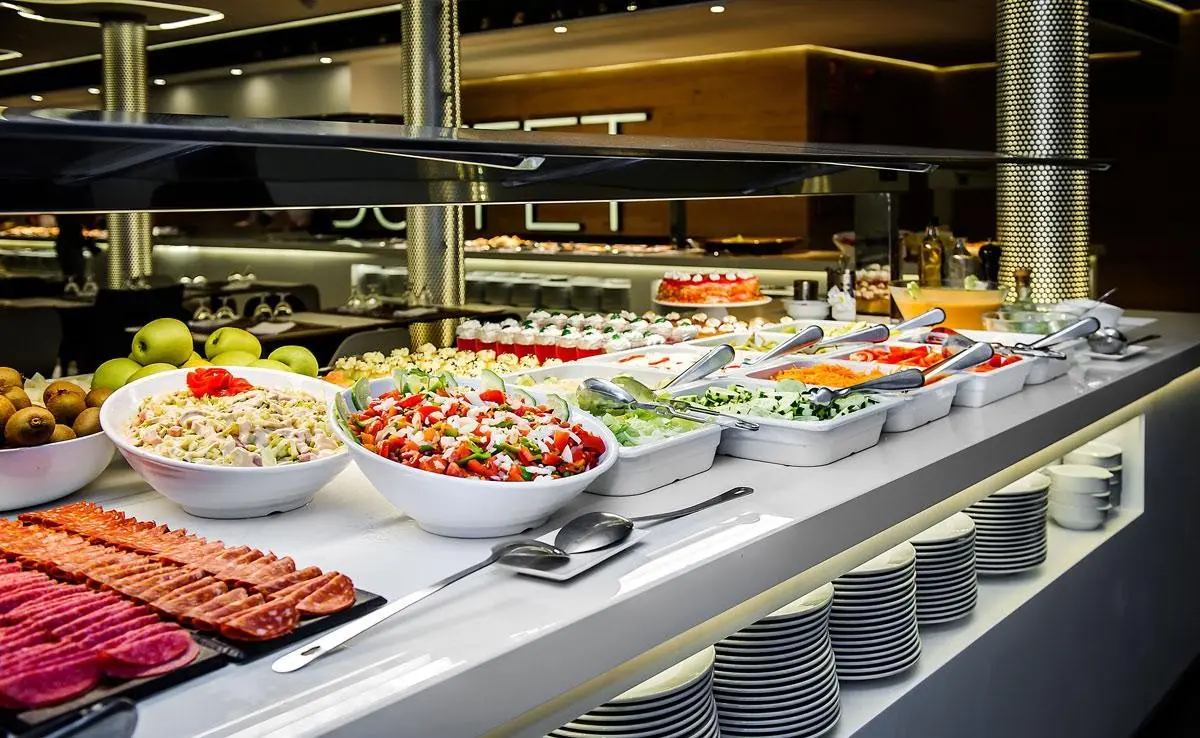 Carlos I Benidorm — CARLOS I BENIDORM