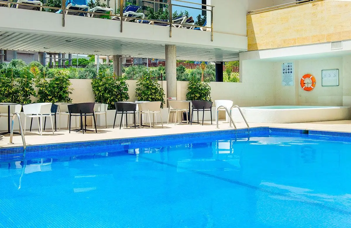 Carlos I Benidorm — CARLOS I BENIDORM