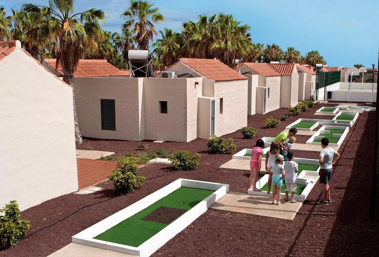 Cay Beach Caleta — CAY BEACH CALETA