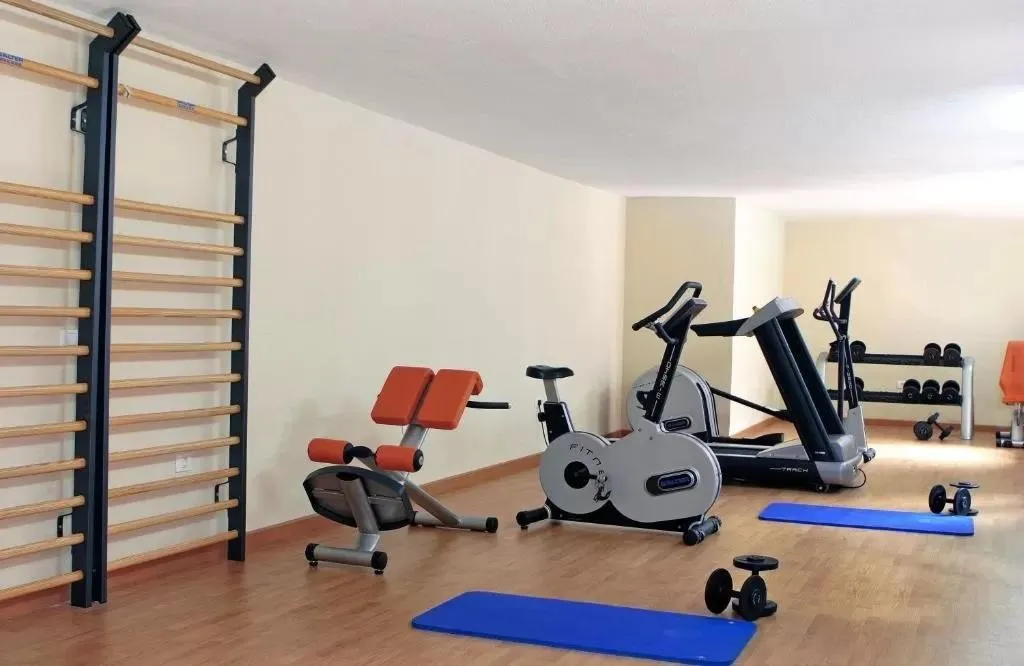 Cay Beach Caleta — CAY BEACH CALETA