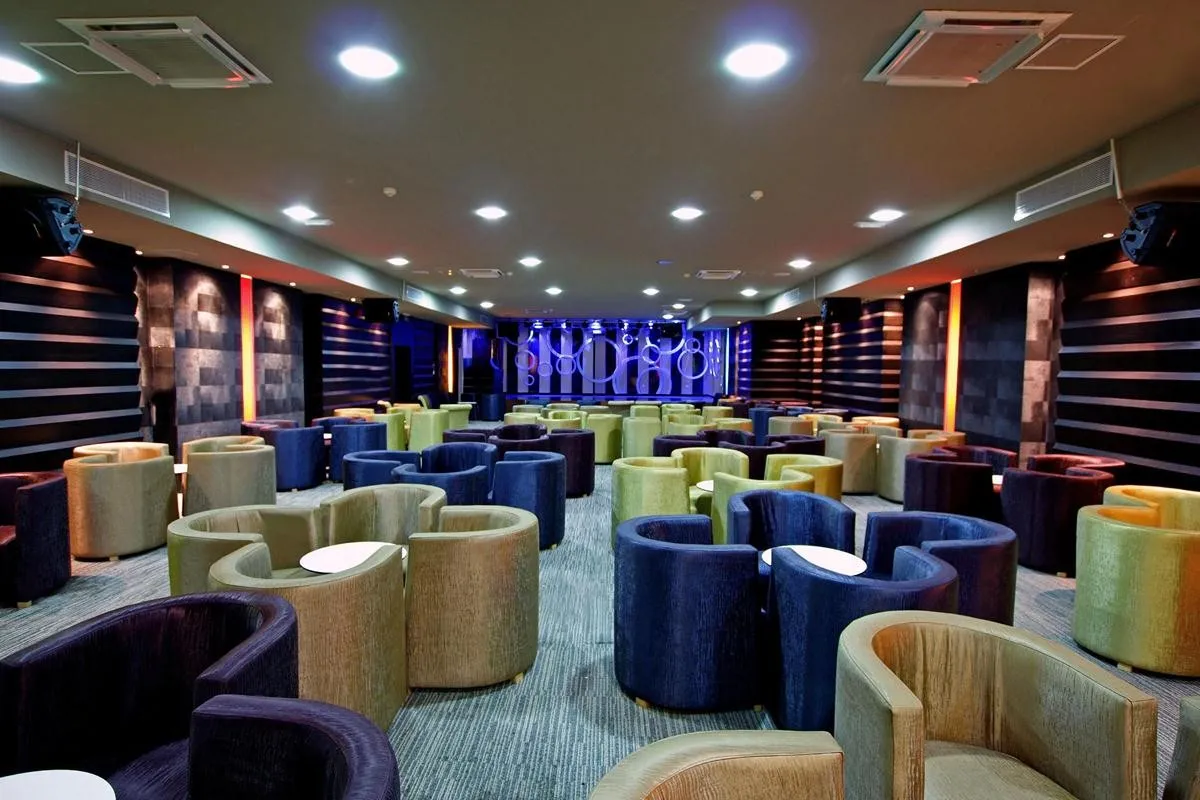 Cay Beach Sun — CAY BEACH SUN