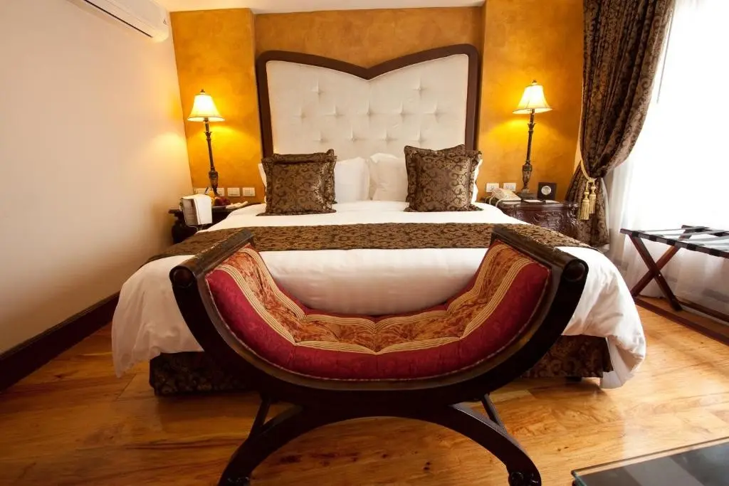 Celeste — HOTEL CELESTE