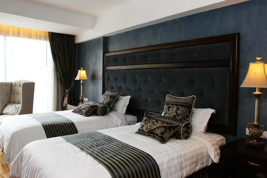 Celeste — HOTEL CELESTE