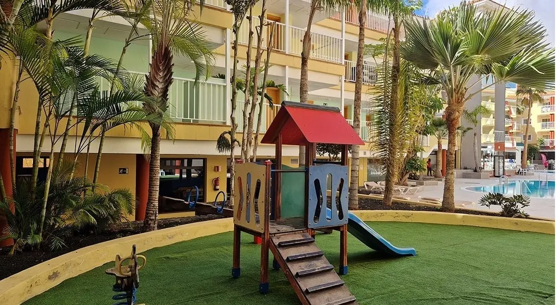 Chatur Costa Caleta — CHATUR COSTA CALETA