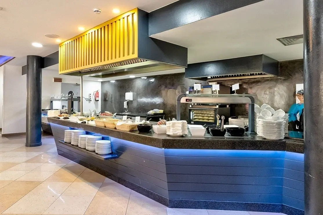 Chatur Costa Caleta — CHATUR COSTA CALETA