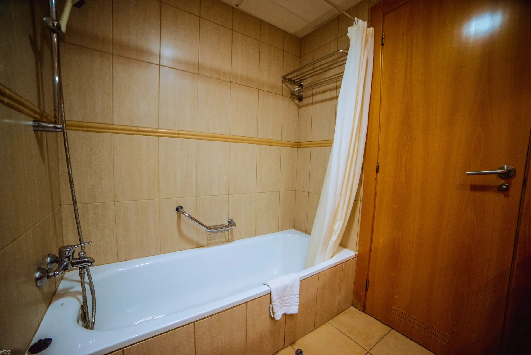 Chatur Costa Caleta — CHATUR COSTA CALETA