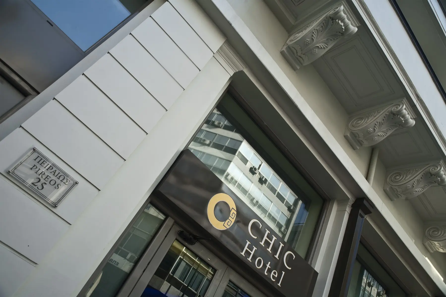 Chic Hotel — CHIC HOTEL