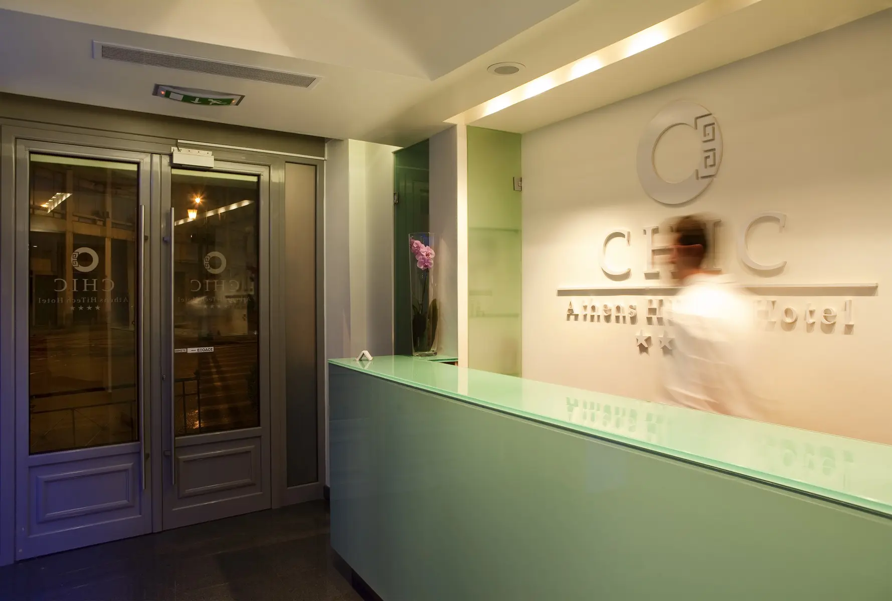 Chic Hotel — CHIC HOTEL