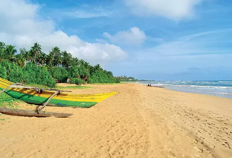 Plaża przy hotelu Cinnamon Bentota Beach