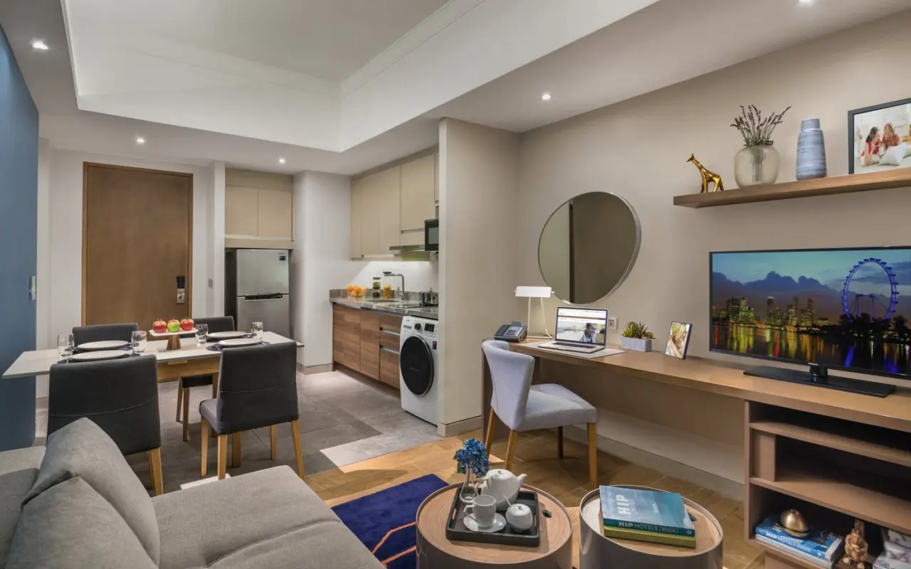 Citadines Bay City — CITADINES BAY CITY