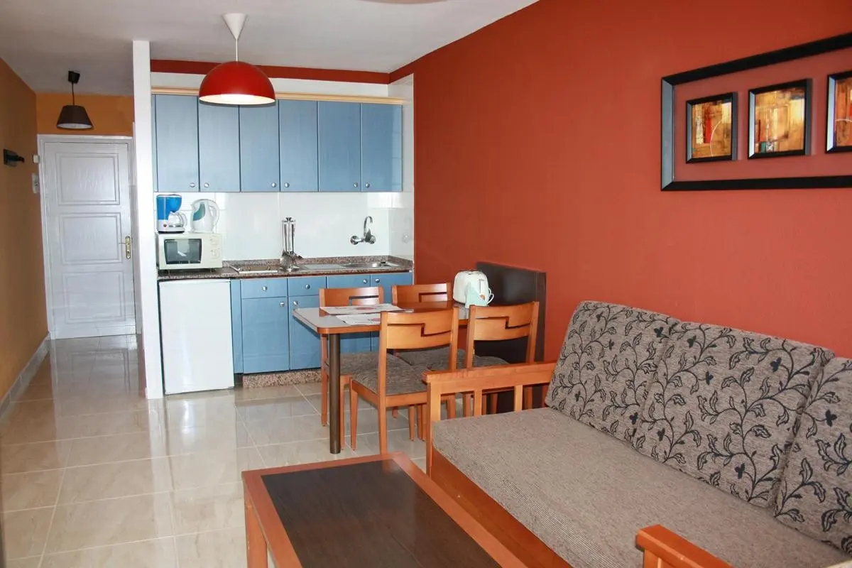 Colina Mar — COLINA MAR