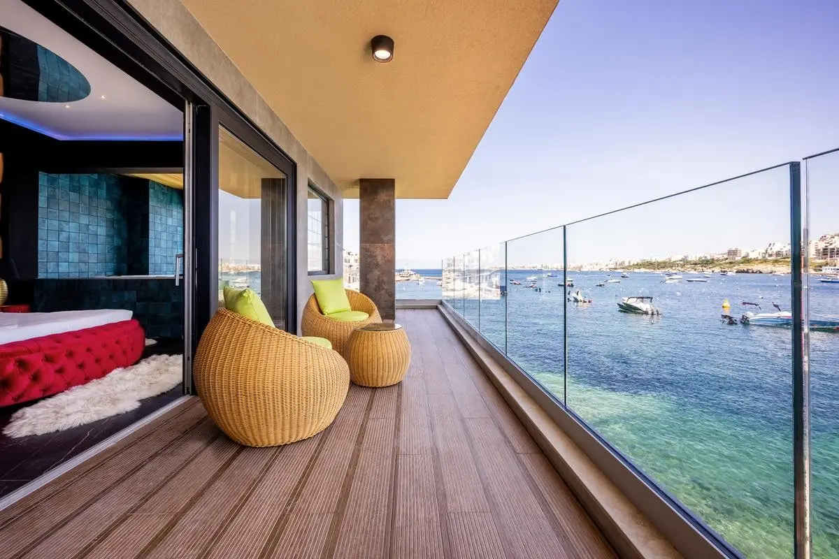 Damare Resort & Spa — DAMARE RESORT & SPA