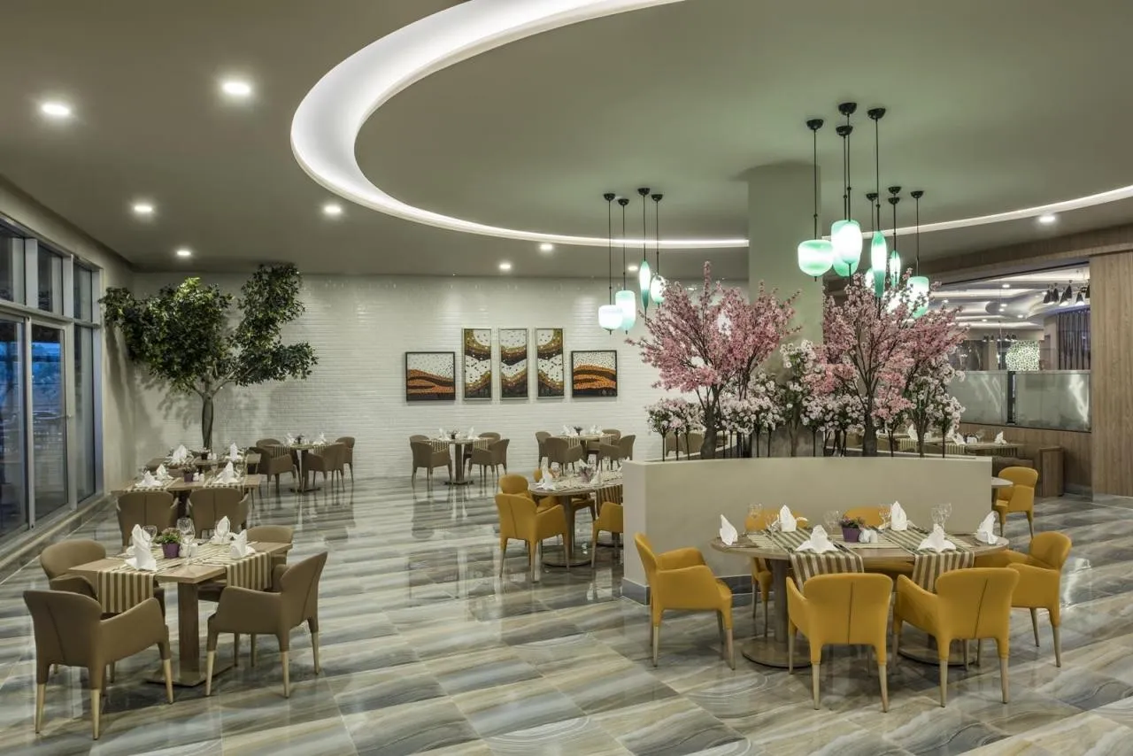 Delphin Be Grand Resort — DELPHIN BE GRAND RESORT