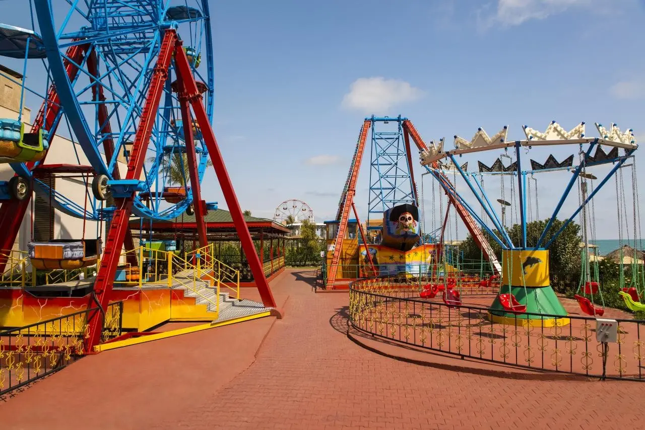 Delphin Diva Premiere — DELPHIN DIVA PREMIERE