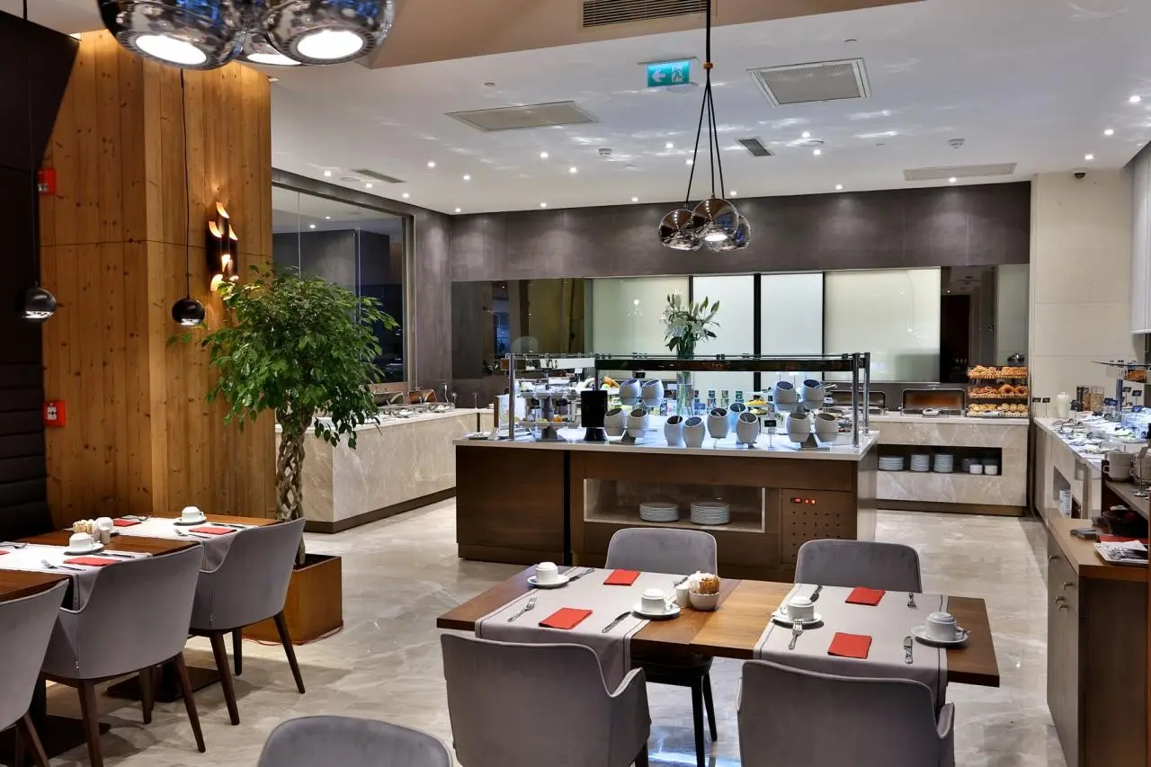 Dosso Dossi Hotels Downtown — DOSSO DOSSI HOTELS DOWNTOWN