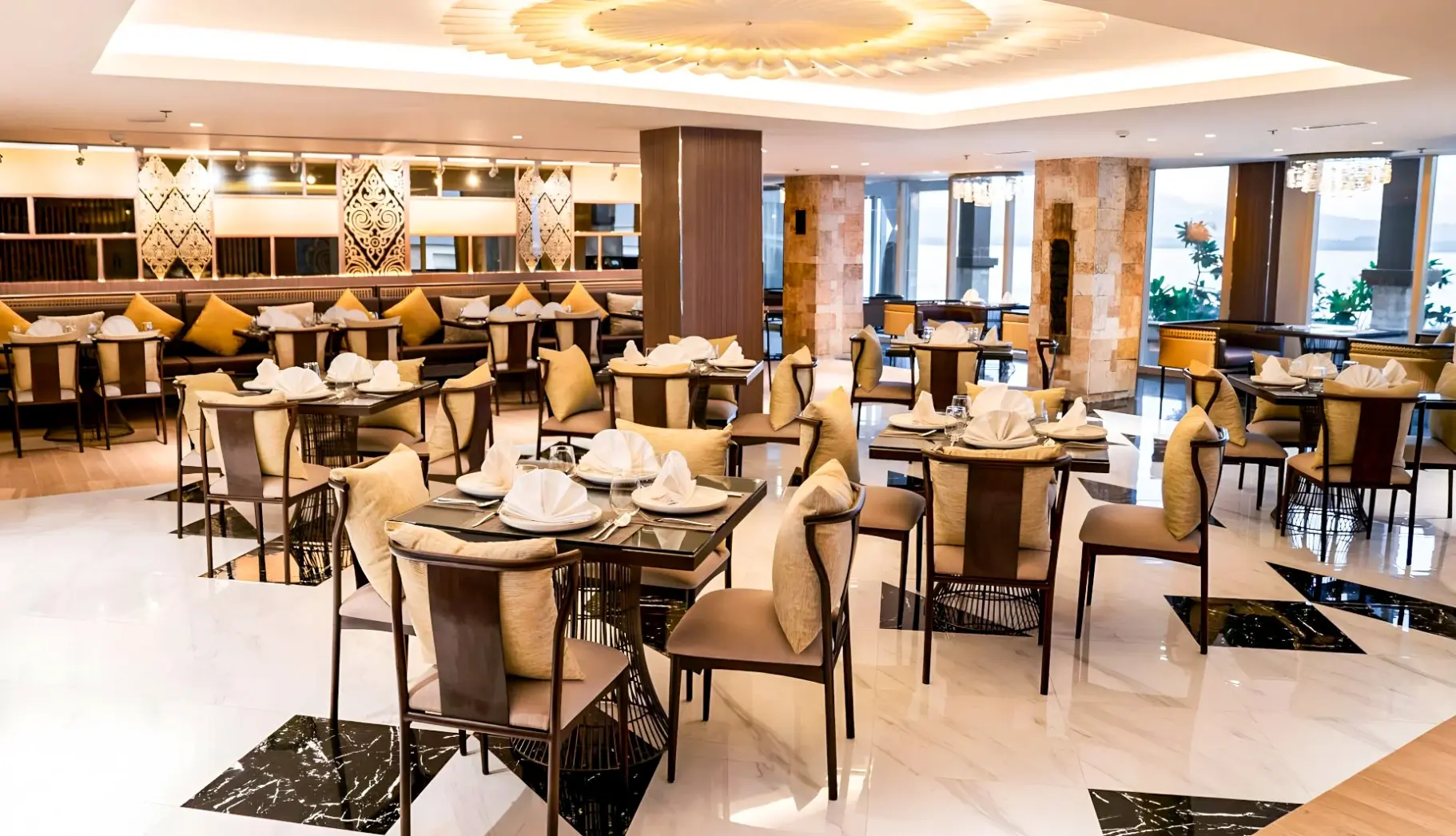 Restauracja i jedzenie w hotelu Dusit Thani Mactan Cebu Resort