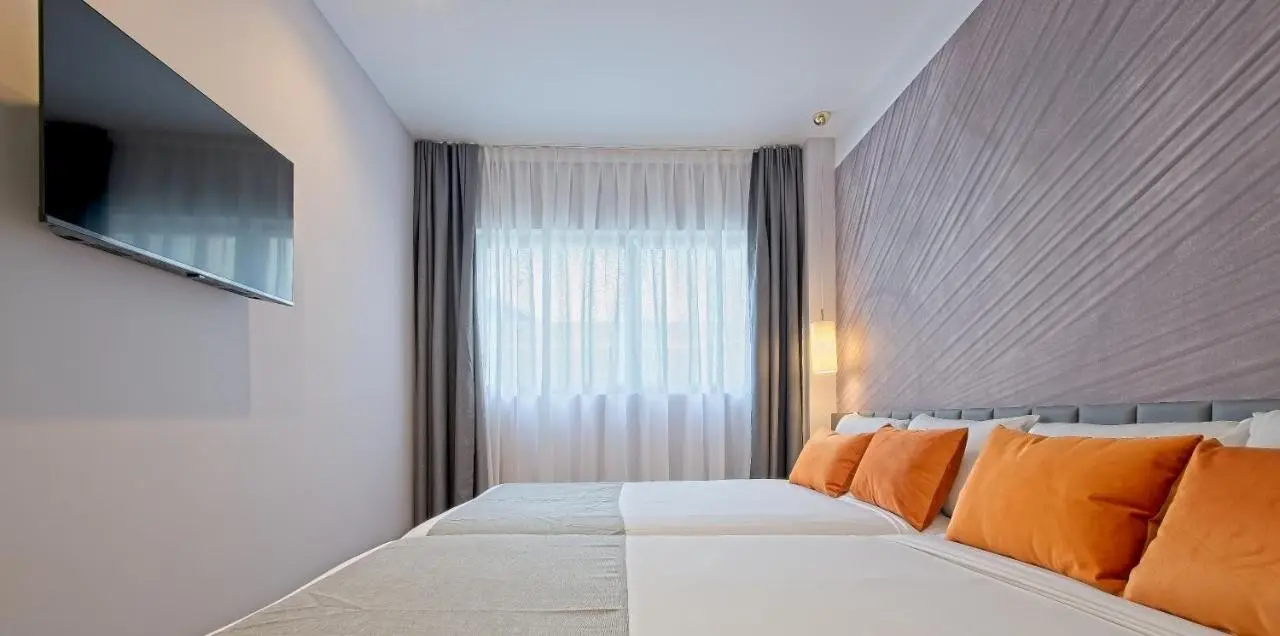 Pokój w hotelu Dwo Yuste Alcala