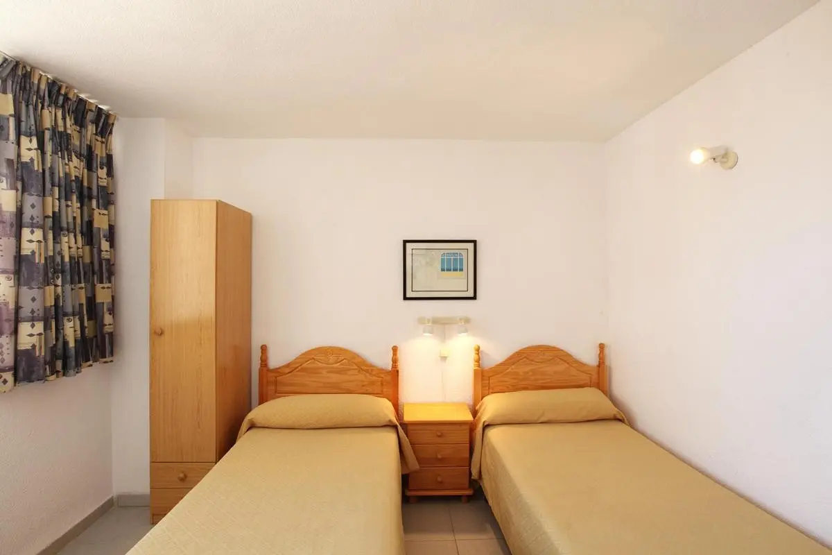 Hotel Dynastic Rooms