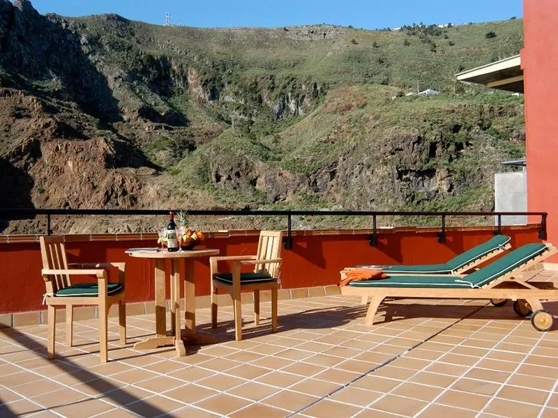 El Galeon — EL GALEON