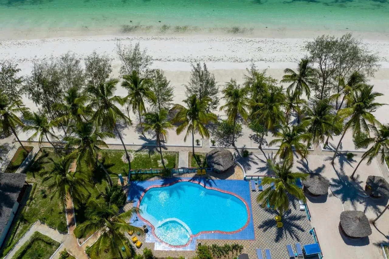 F-Zeen Boutique — F-ZEEN BOUTIQUE