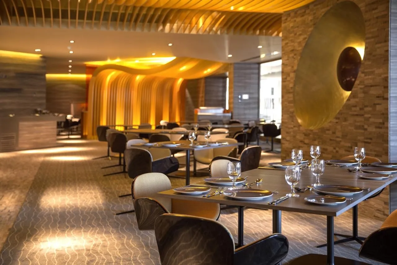 F1 Grand Prix - The Art Hotel & Resort — F1 GRAND PRIX - THE ART HOTEL & RESORT