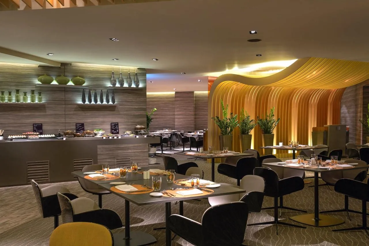 F1 Grand Prix - The Art Hotel & Resort — F1 GRAND PRIX - THE ART HOTEL & RESORT