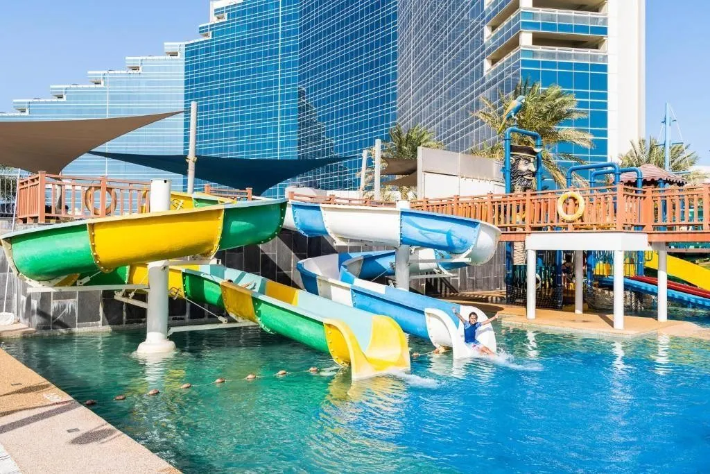 F1 Grand Prix - The Art Hotel & Resort — F1 GRAND PRIX - THE ART HOTEL & RESORT