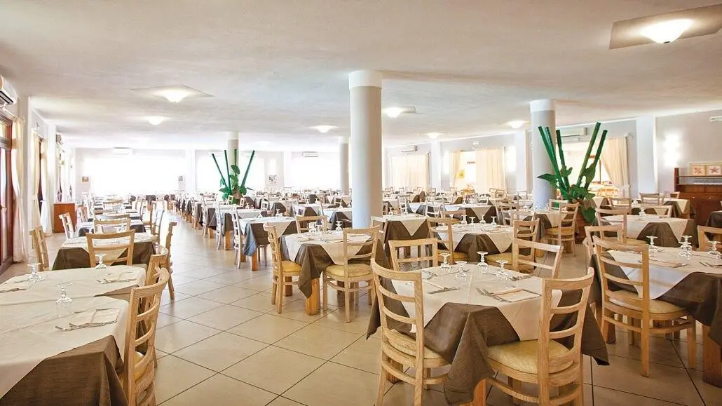 Futura Club Cala Fiorita — FUTURA CLUB CALA FIORITA