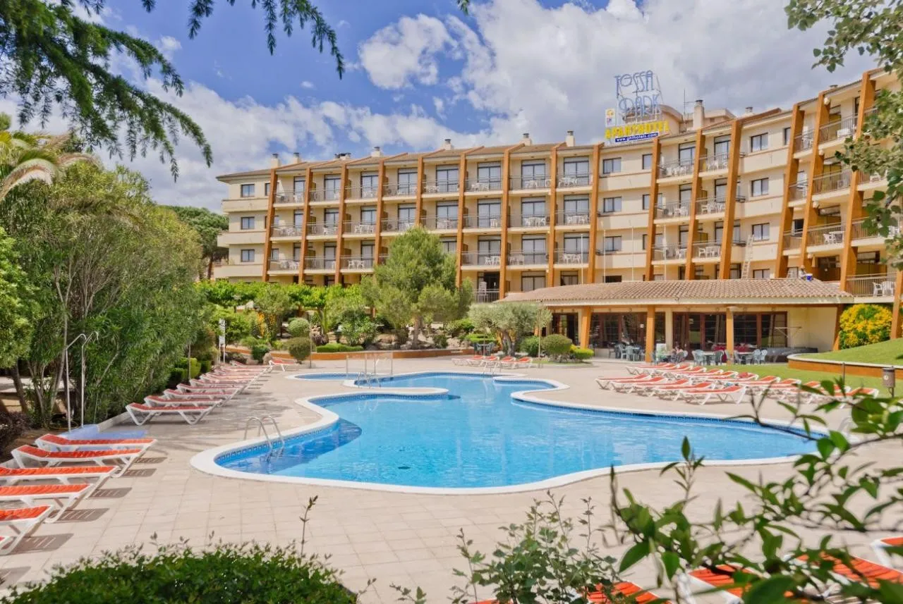 Ght Tossa Park Aparthotel — GHT TOSSA PARK APARTHOTEL