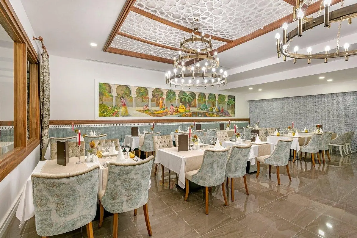 Glamour Resort & Spa — GLAMOUR RESORT & SPA