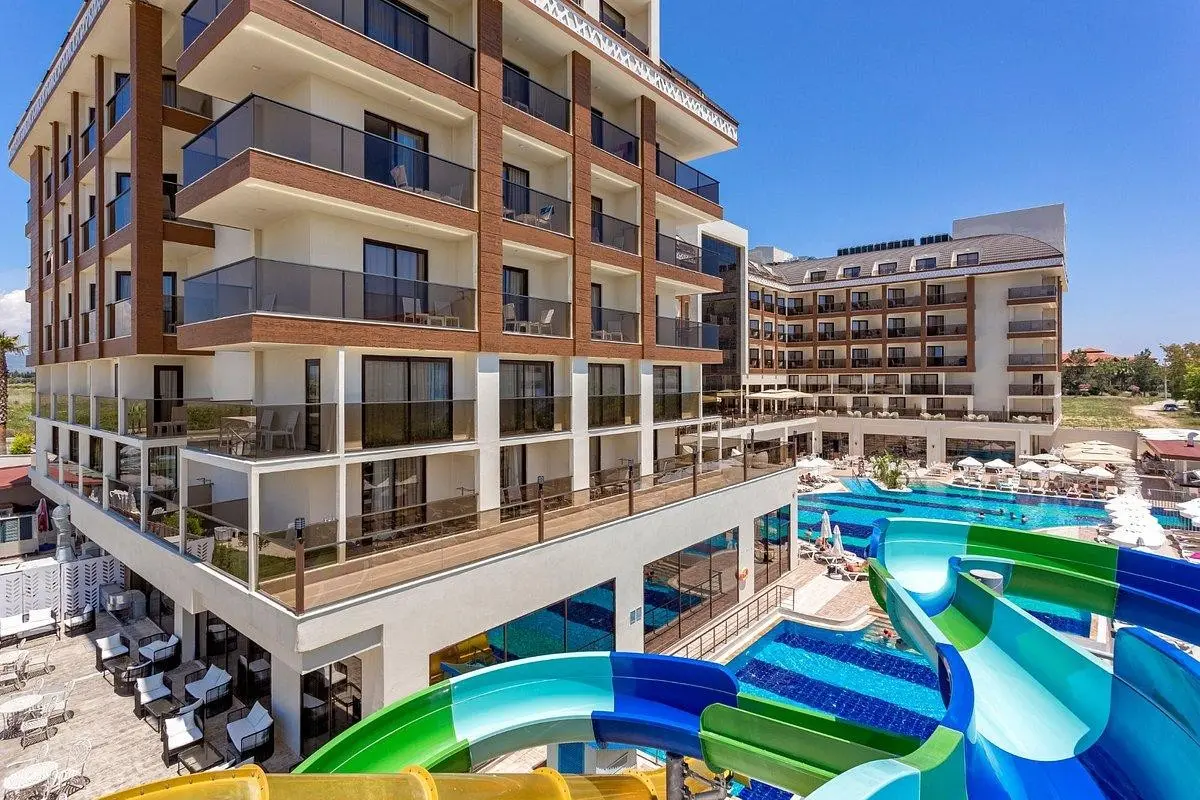 Glamour Resort & Spa — GLAMOUR RESORT & SPA