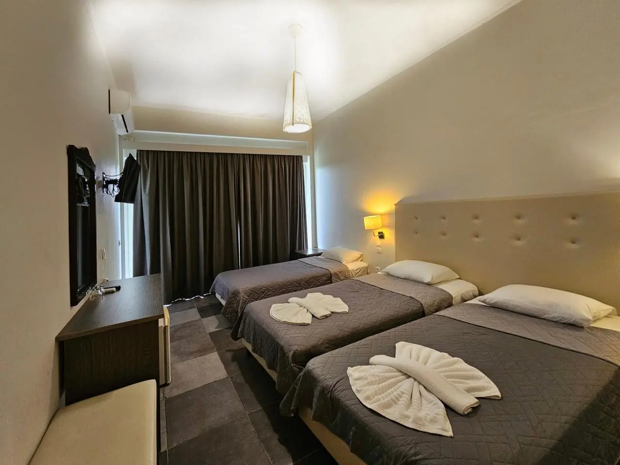 Golden Alexandros Hotel — GOLDEN ALEXANDROS HOTEL