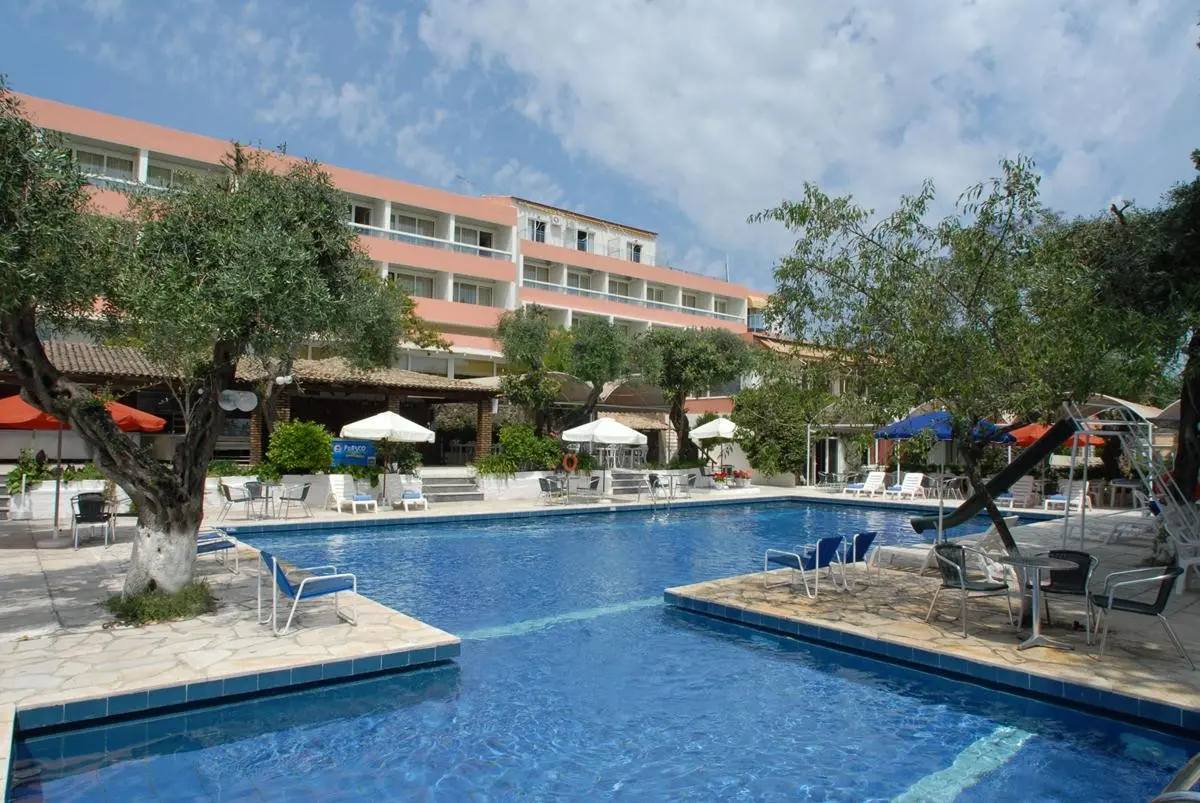 Golden Alexandros Hotel — GOLDEN ALEXANDROS HOTEL