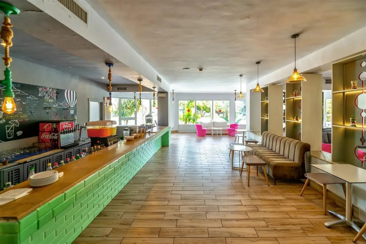 Golden Tulip  President Hammamet (Ex. Cooee Club President) — GOLDEN TULIP  PRESIDENT HAMMAMET (EX. COOEE CLUB PRESIDENT)