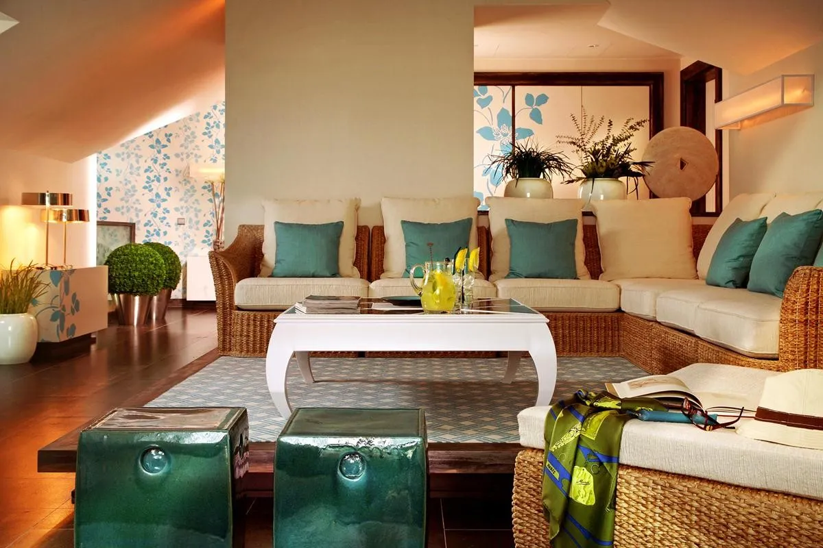 Grande Real Villa Italia — GRANDE REAL VILLA ITALIA