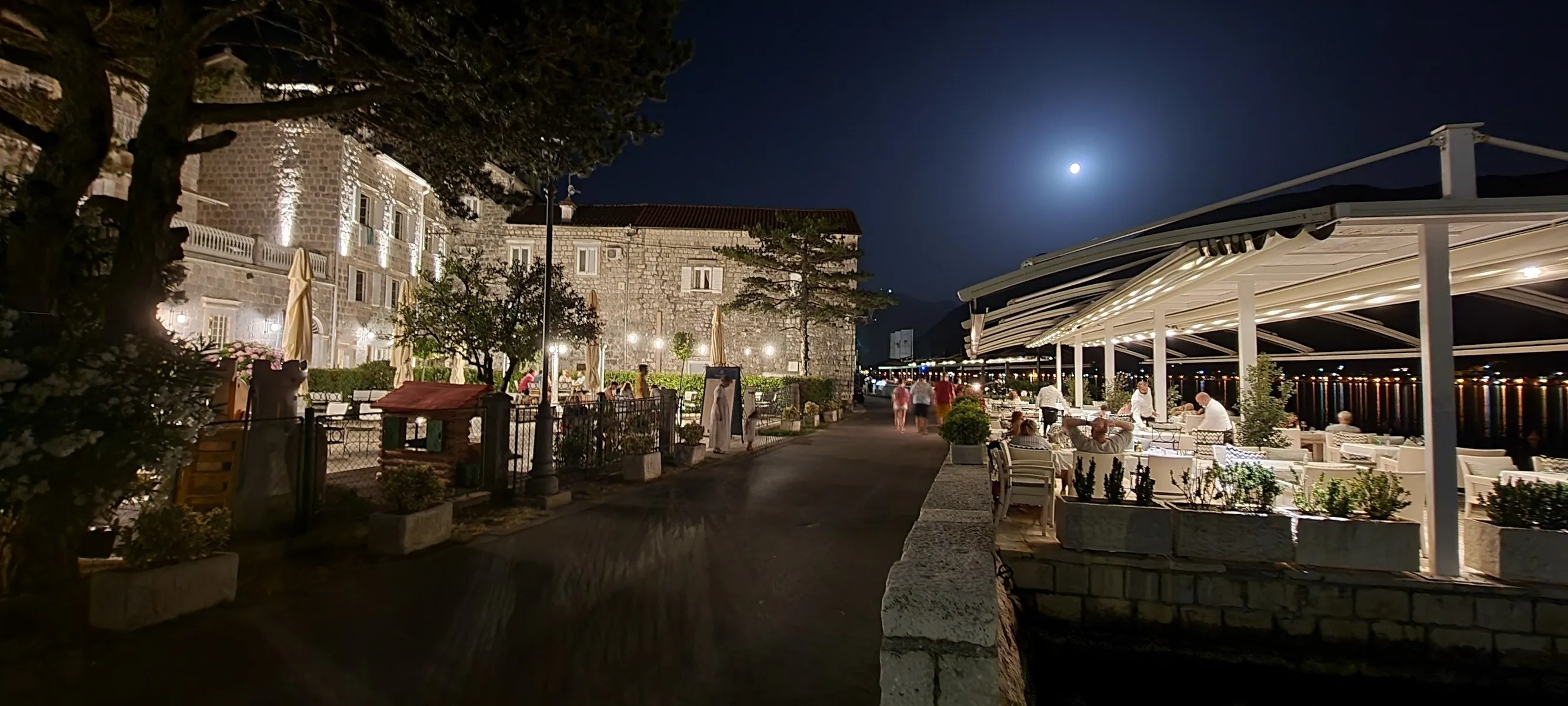 Heritage Hotel Leon Coronato — HERITAGE LEON CORONATO