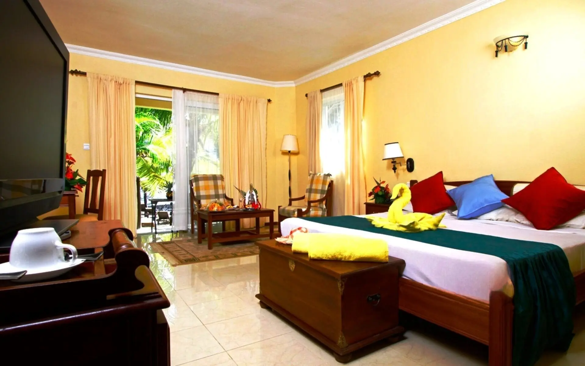 Hibiscus Boutique Hotel — HIBISCUS BOUTIQUE HOTEL