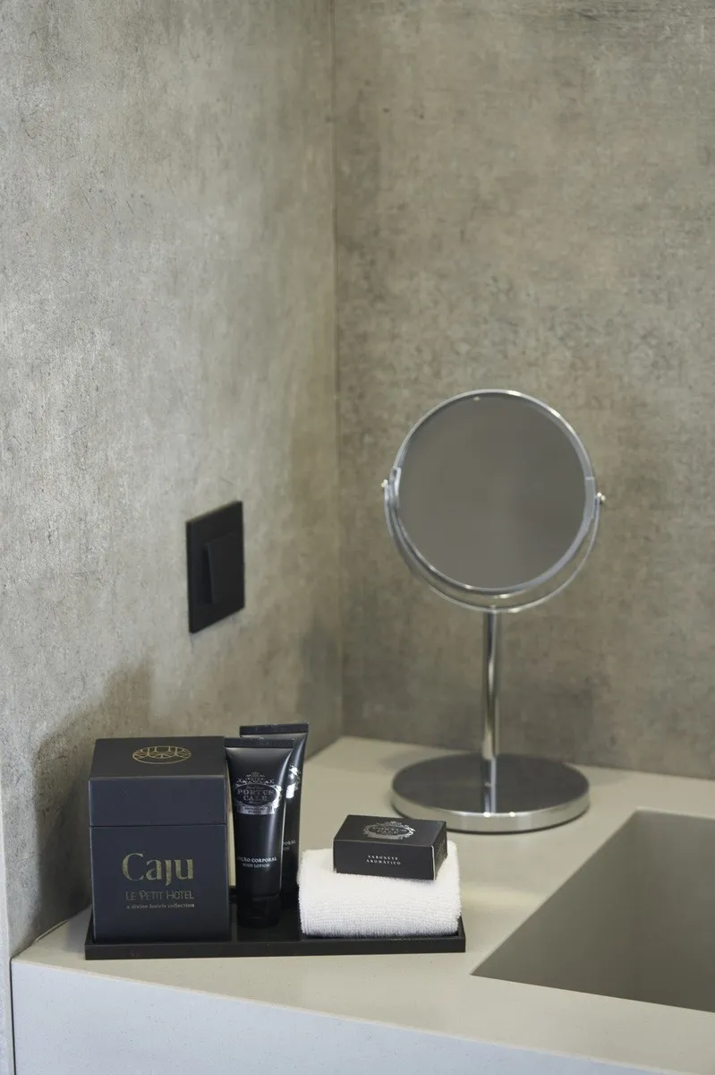 Hotel Caju Le Petit — CAJU LE PETIT