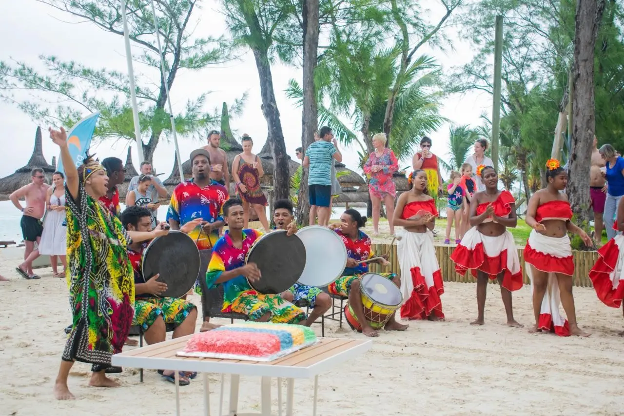 Hotel Crystals Beach Resort & Spa — CRYSTALS BEACH RESORT BELLE MARE