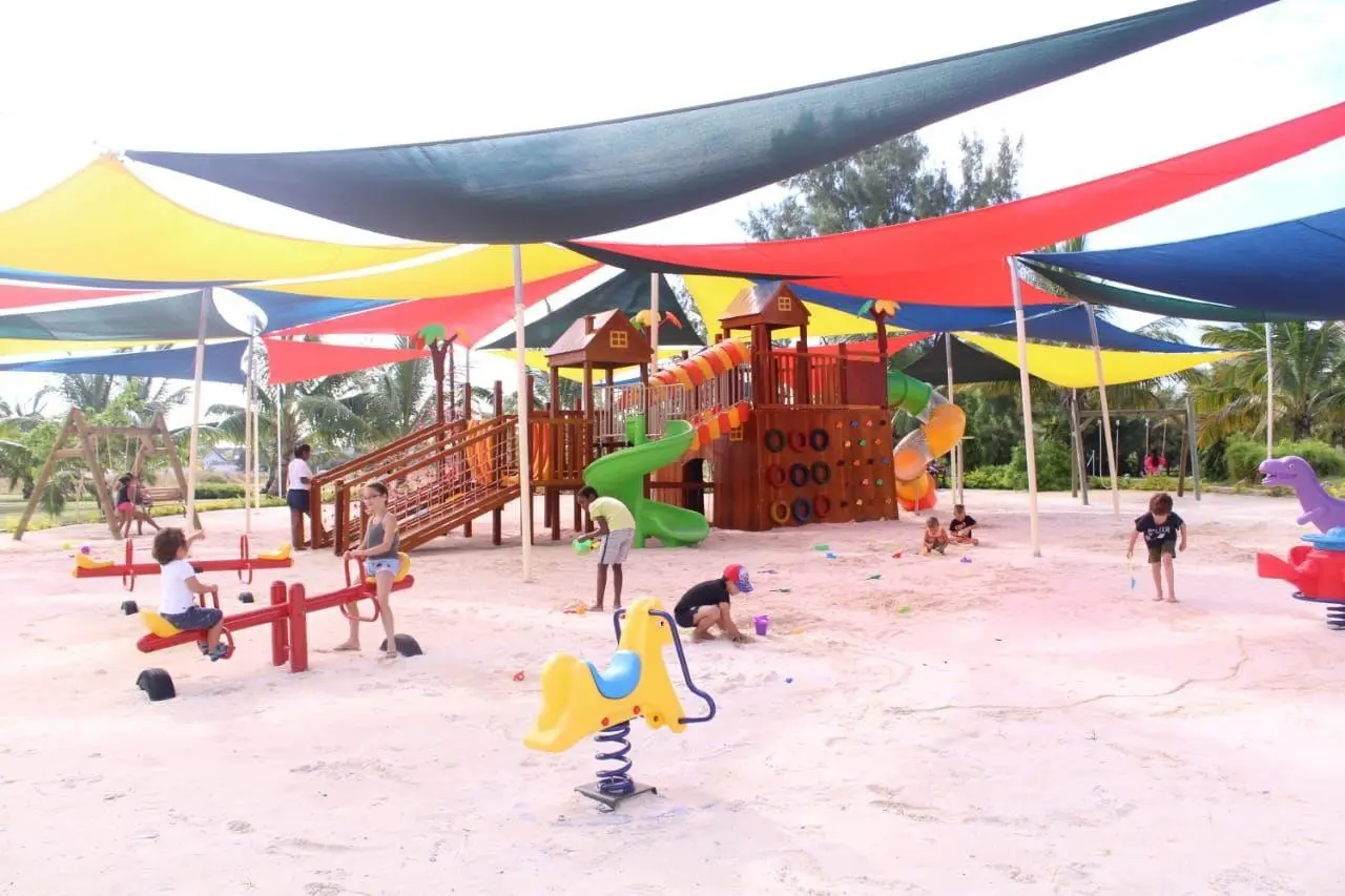 Hotel Crystals Beach Resort & Spa — CRYSTALS BEACH RESORT BELLE MARE