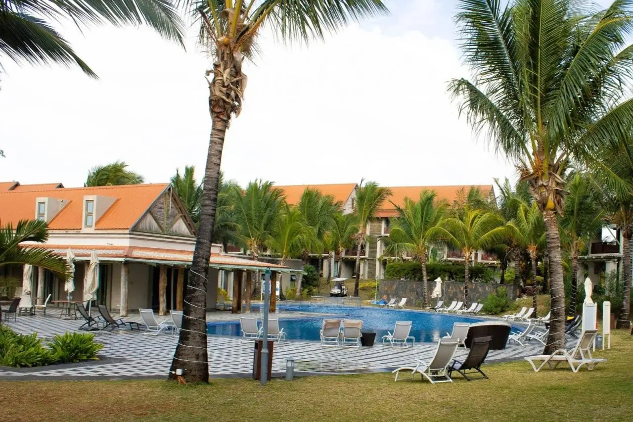 Hotel Crystals Beach Resort & Spa — CRYSTALS BEACH RESORT BELLE MARE