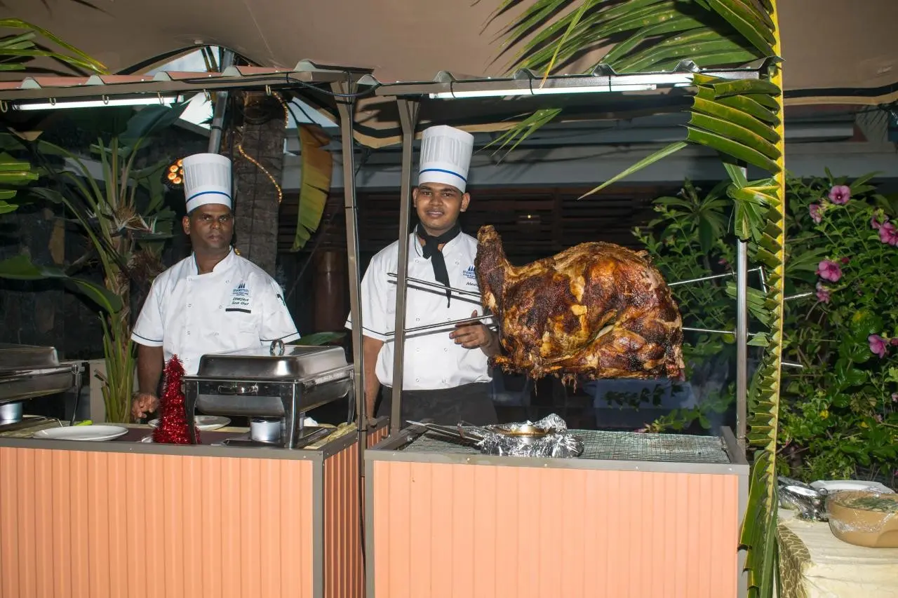 Hotel Crystals Beach Resort & Spa — CRYSTALS BEACH RESORT BELLE MARE