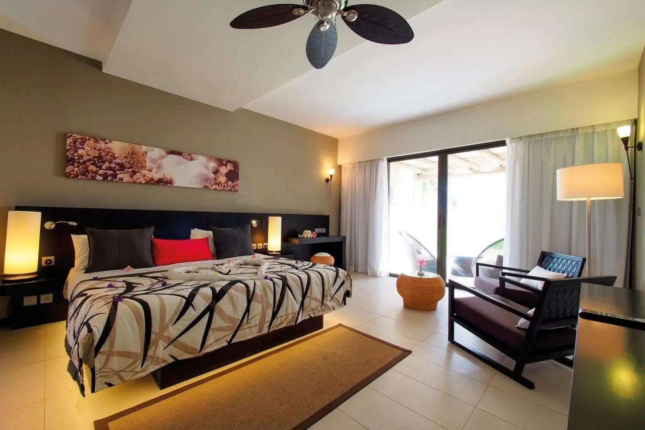 Hotel Crystals Beach Resort & Spa — CRYSTALS BEACH RESORT BELLE MARE