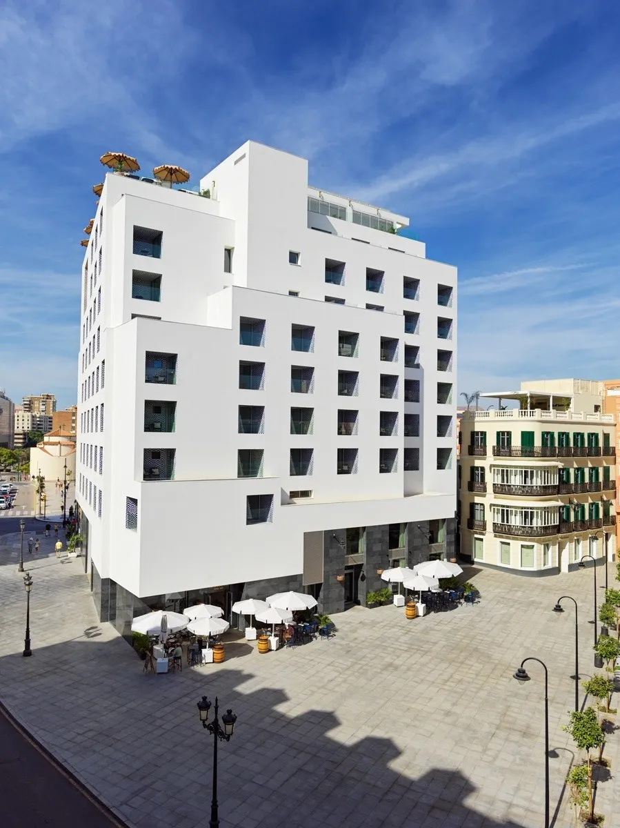 Hotel H10 Croma Málaga — H10 CROMA MALAGA