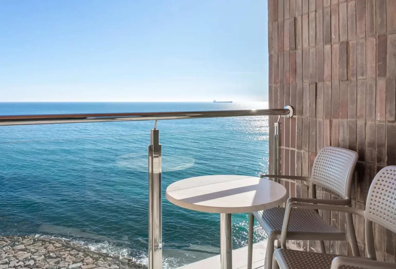Plaża przy hotelu Hotel Innside Alicante Porta Maris