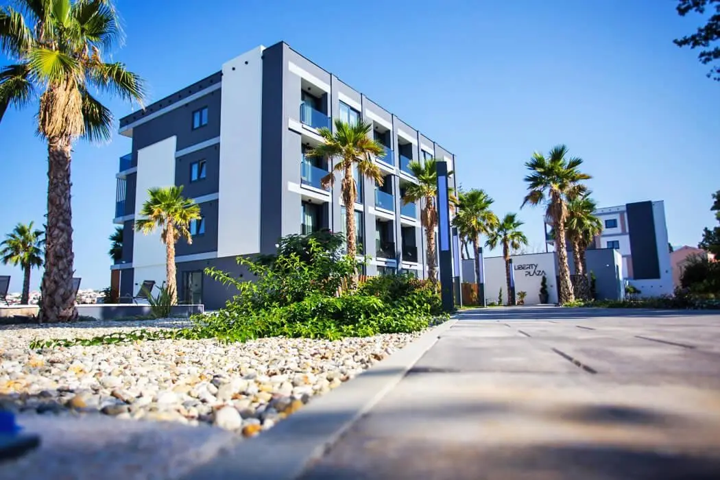 Hotel Liberty Plaza — LIBERTY PLAZA