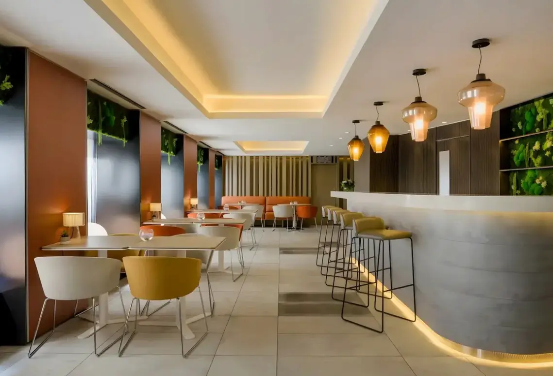 Restauracja i jedzenie w hotelu Hotel NH Collection Madrid Colón